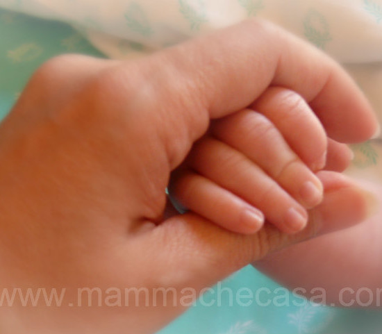 baby mother hands